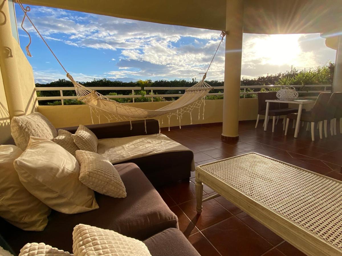 Costa Quebrada Apartment *