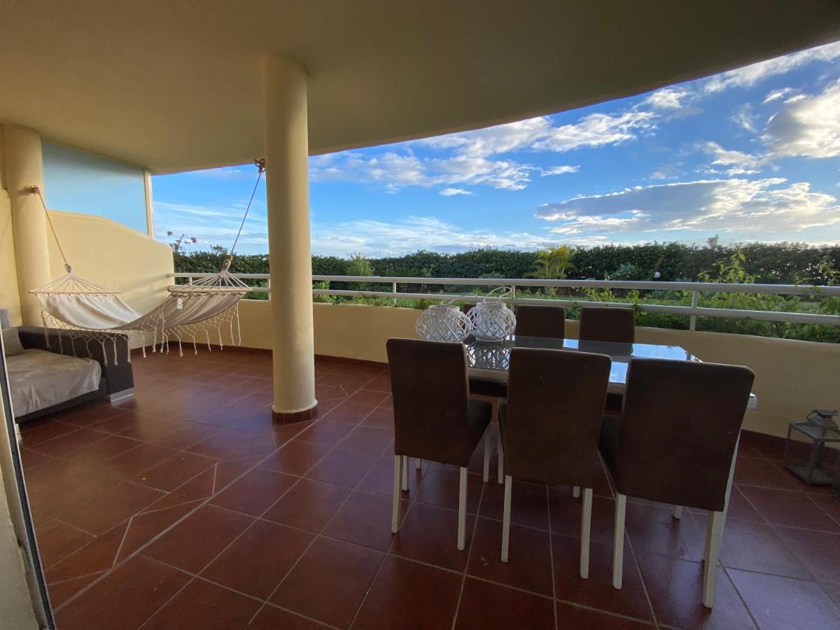 Costa Quebrada Apartment